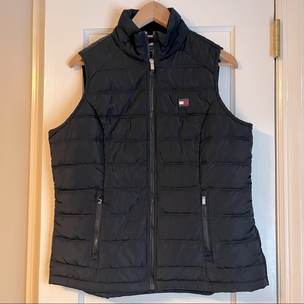 Tommy Hilfiger black puffer vest